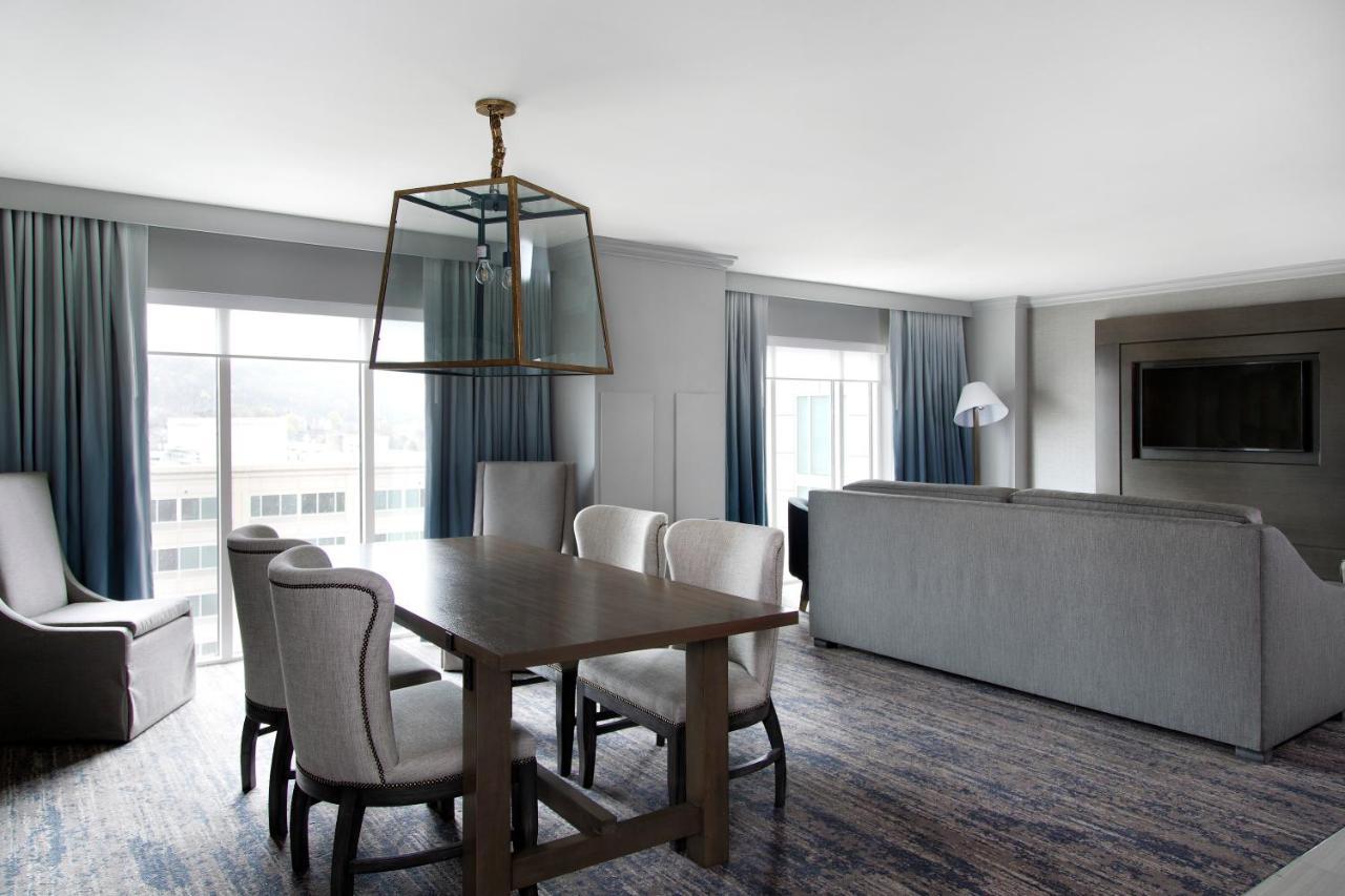 Отель Franklin Marriott Cool Springs Экстерьер фото