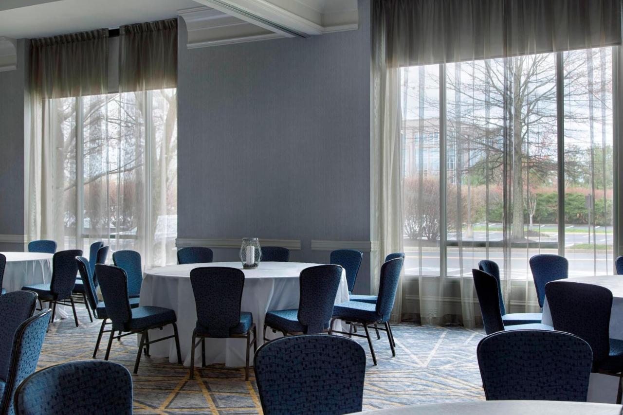 Отель Franklin Marriott Cool Springs Экстерьер фото