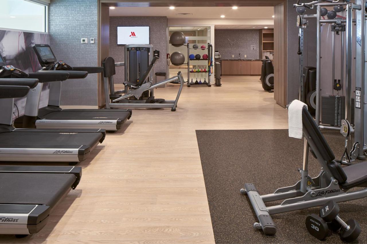 Отель Franklin Marriott Cool Springs Экстерьер фото
