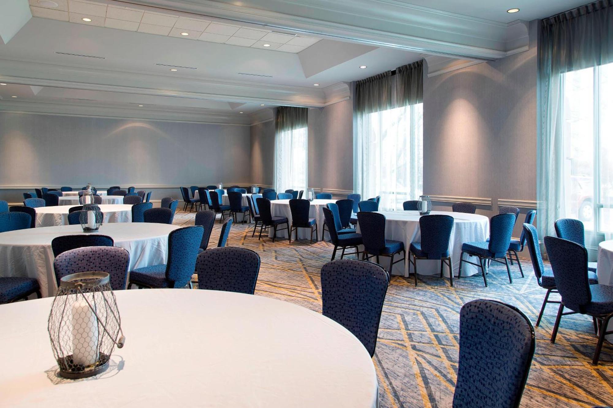 Отель Franklin Marriott Cool Springs Экстерьер фото