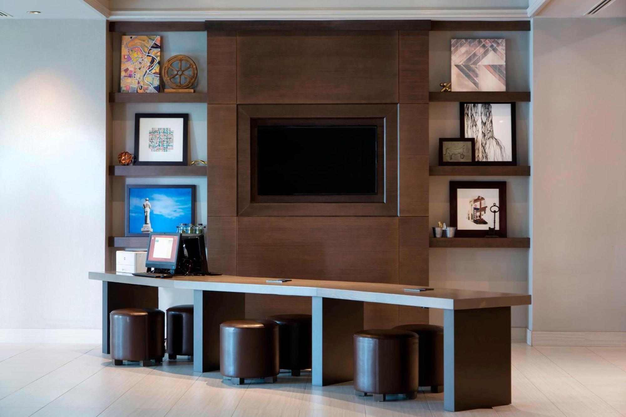 Отель Franklin Marriott Cool Springs Экстерьер фото